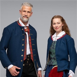 Bilde av Rekonstruert bunad fra Oppdal 1790-modell